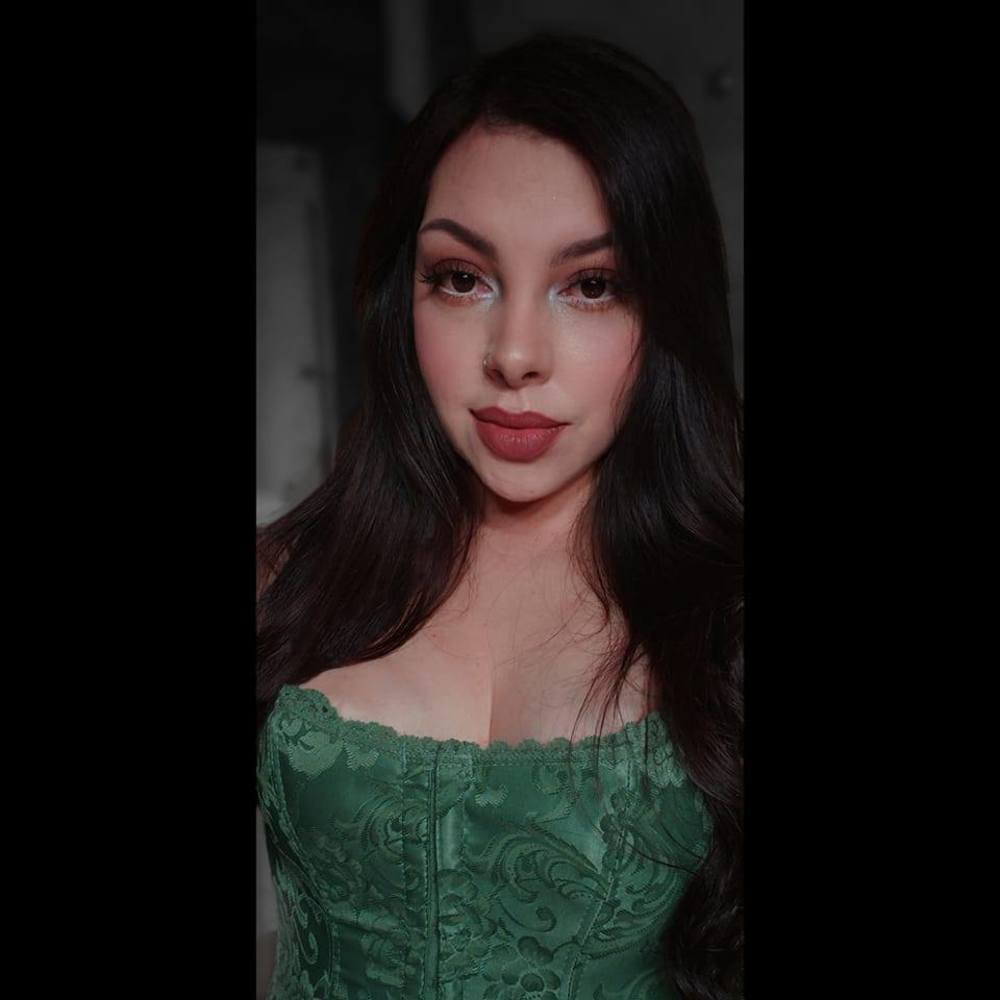 Meet your Posher, Marylu